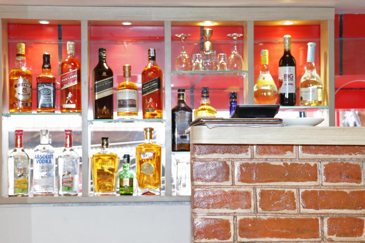 Hotel Airport Gurkha Κατμαντού Εξωτερικό φωτογραφία